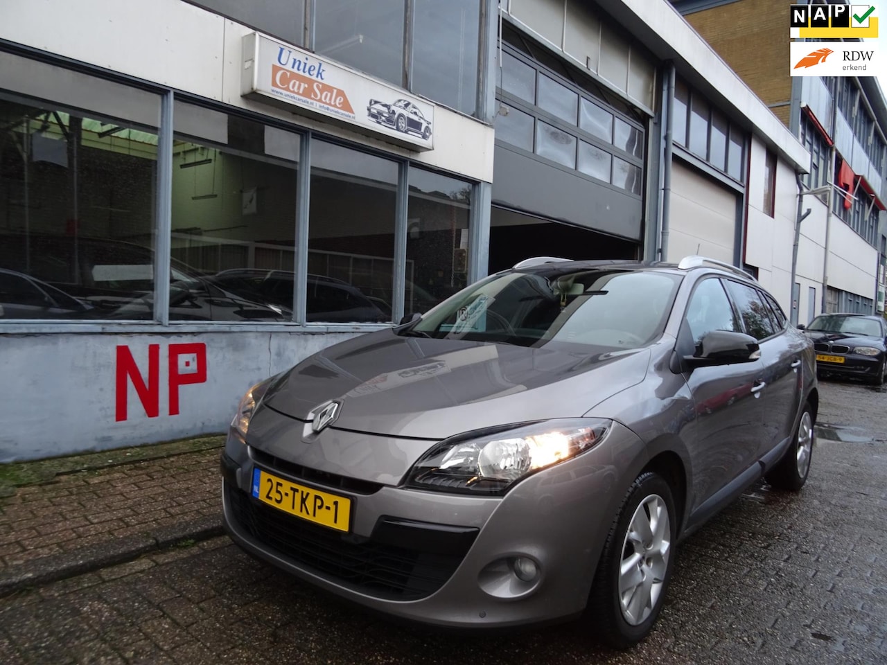 Renault Mégane Estate - 1.4 TCe Parisienne 1.4 TCe Parisienne - AutoWereld.nl
