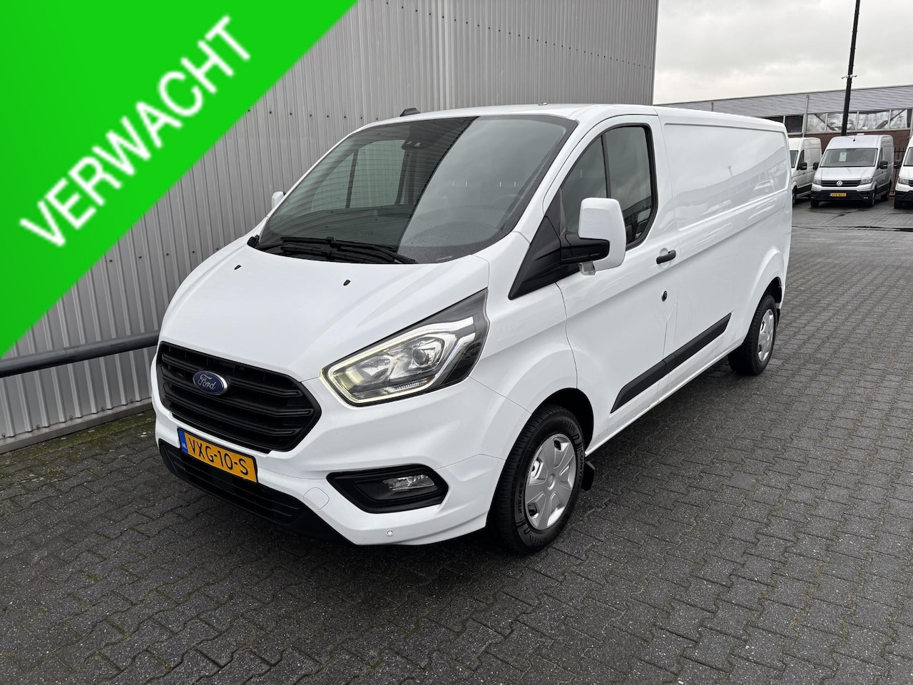 Ford Transit Custom - 300 2.0 TDCI L2H1*A/C*CRUISE*NAVI*HAAK*CAM*3PERS* - AutoWereld.nl