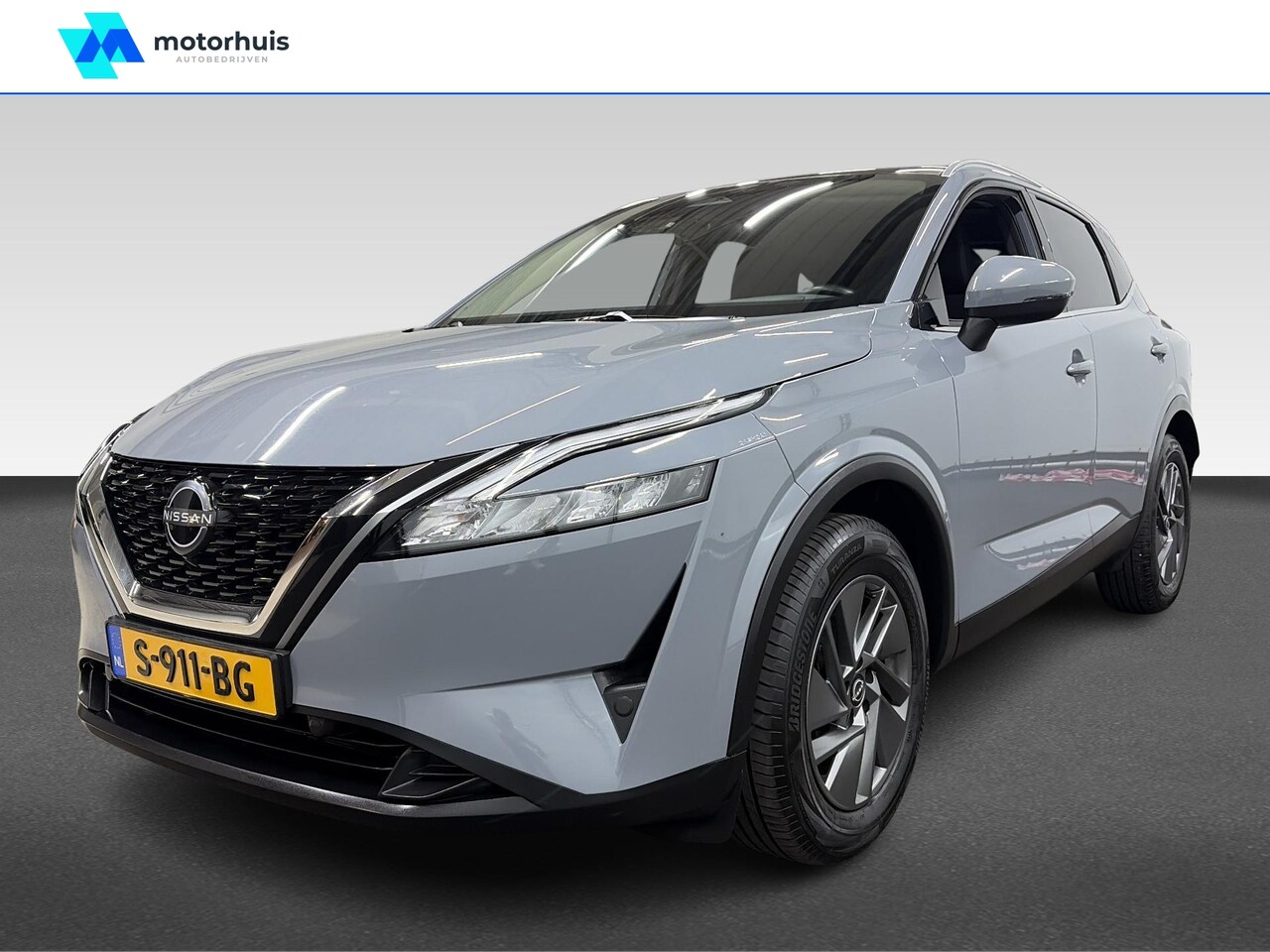 Nissan Qashqai - 1.3 MHEV 160PK AUTOMAAT ACENTA PANODAK CARPLAY TEL LED CRUISE PDC NAP - AutoWereld.nl