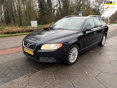 Volvo V70 - 2.5T Summum