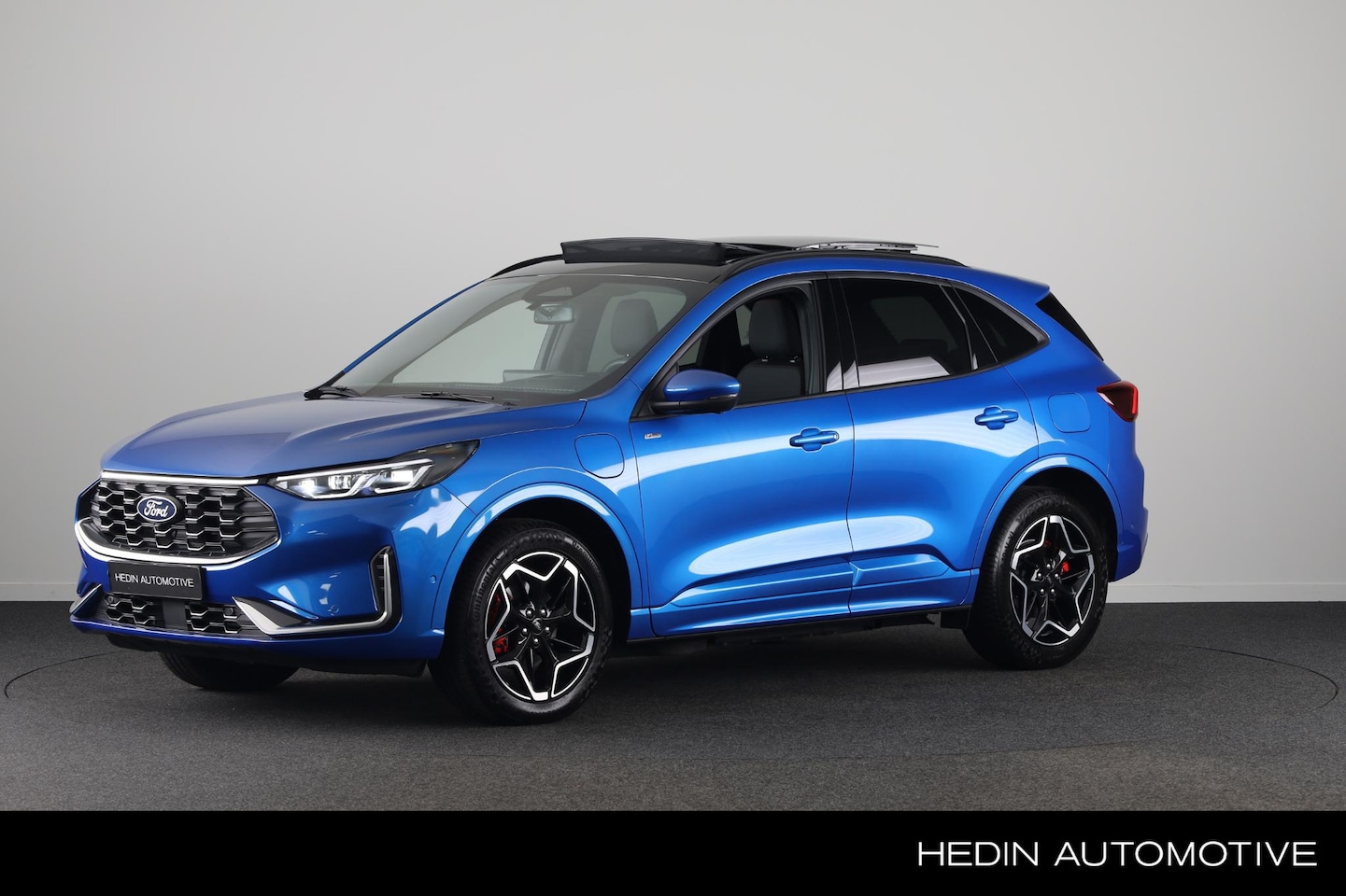 Ford Kuga - 2.5 PHEV ST-Line X | Winterpakket | Adaptieve Cruise Control | BLIS | 19'inch | Panoramada - AutoWereld.nl