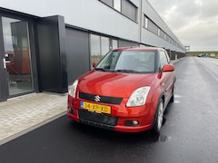 Suzuki Swift - 1.3 Exclusive