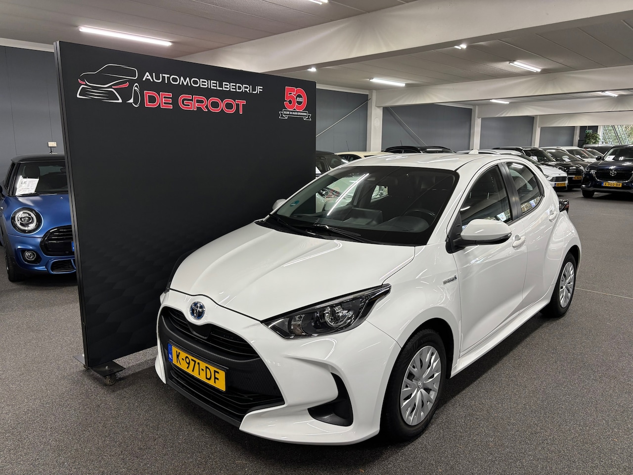 Toyota Yaris - 1.5 Hybrid Active NL-auto met Apple/Android Carplay, Achteruitrijcamera, Cruise Control ad - AutoWereld.nl