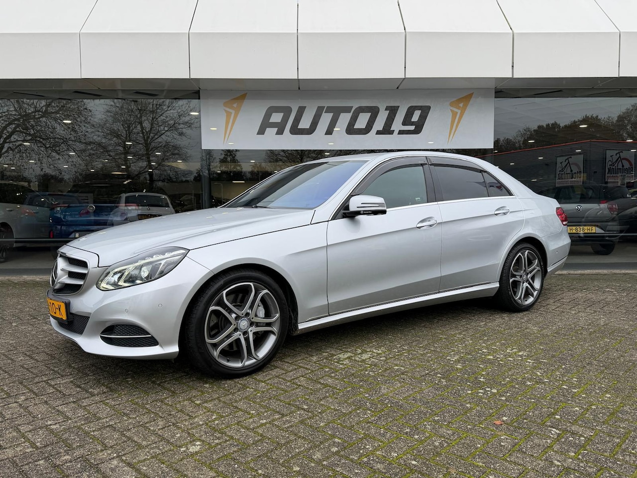 Mercedes-Benz E-klasse - 400 BlueHybrid Prestige Avantgarde - AutoWereld.nl