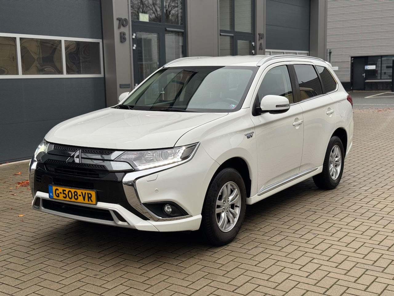Mitsubishi Outlander - 2.4 PHEV Pure 2.4 PHEV Pure - AutoWereld.nl