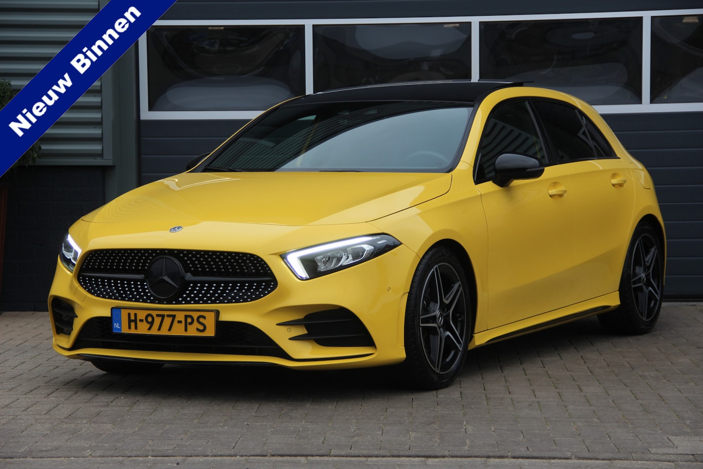 Mercedes-Benz A-klasse - 180 Business Solution AMG Panoramadak | Night pakket | Camera | High Performance LED | Wid - AutoWereld.nl