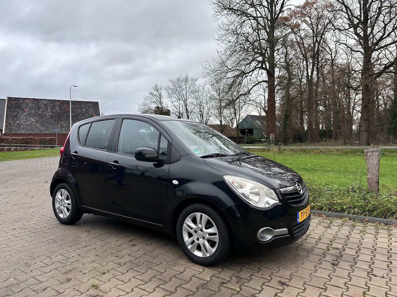 Opel Agila - 1.2 Edition - AutoWereld.nl