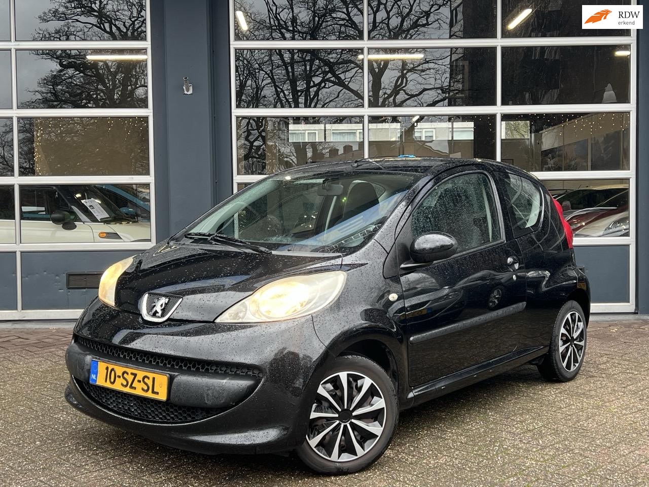 Peugeot 107 - 1.0-12V XS 1.0-12V XS - AutoWereld.nl