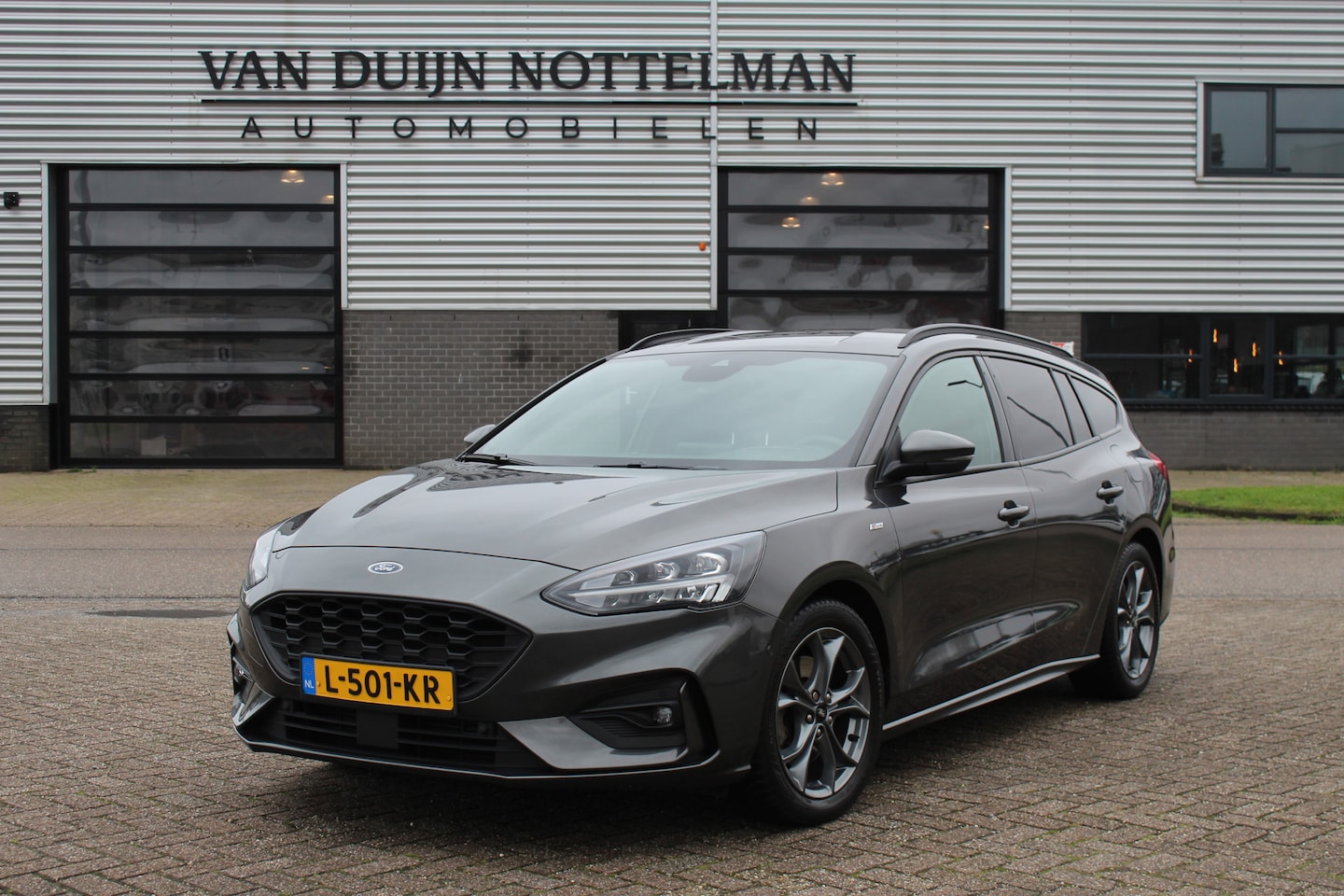 Ford Focus Wagon - 1.0 EcoBoost Hybrid ST Line / HUD / Stoel/stuurverwarming - AutoWereld.nl