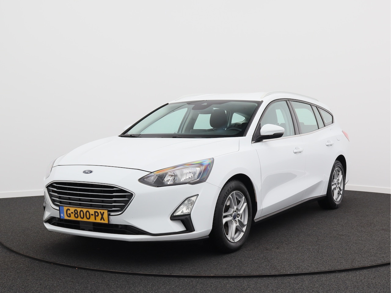 Ford Focus Wagon - 1.0 EcoBoost Trend Edition Business/ trekhaak/ lage km! - AutoWereld.nl