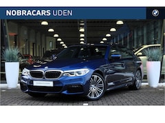 BMW 5-serie - 520i High Executive M Sport Automaat / Trekhaak / Adaptieve LED / Comfort Access / Parking