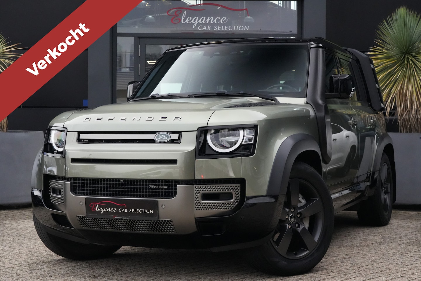 Land Rover Defender 110 - 3.0 P400 110 X-Dynamic SE 400pk Stoelverwarming/Camera/Trekhaak - AutoWereld.nl