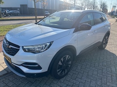 Opel Grandland X - 1.2 Turbo Elegance+ 130pk Automaat | Afn. Trekhaak | Stuur/Stoelverwarming | Navigatie | F