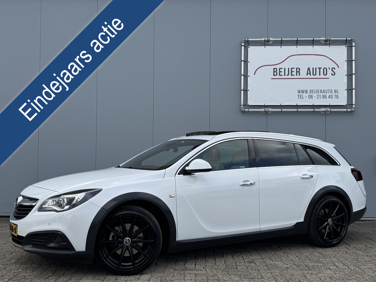 Opel Insignia Sports Tourer - 1.6 Turbo 170pk Business Executive van € 14.650,- voor € 14.195,-. - AutoWereld.nl