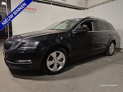 Skoda Octavia Combi - 1.4 TSI 150pk Greentech Style Business DSG7 Trekhaak, Navi, WiFi, Cruise C, / Winter Pack