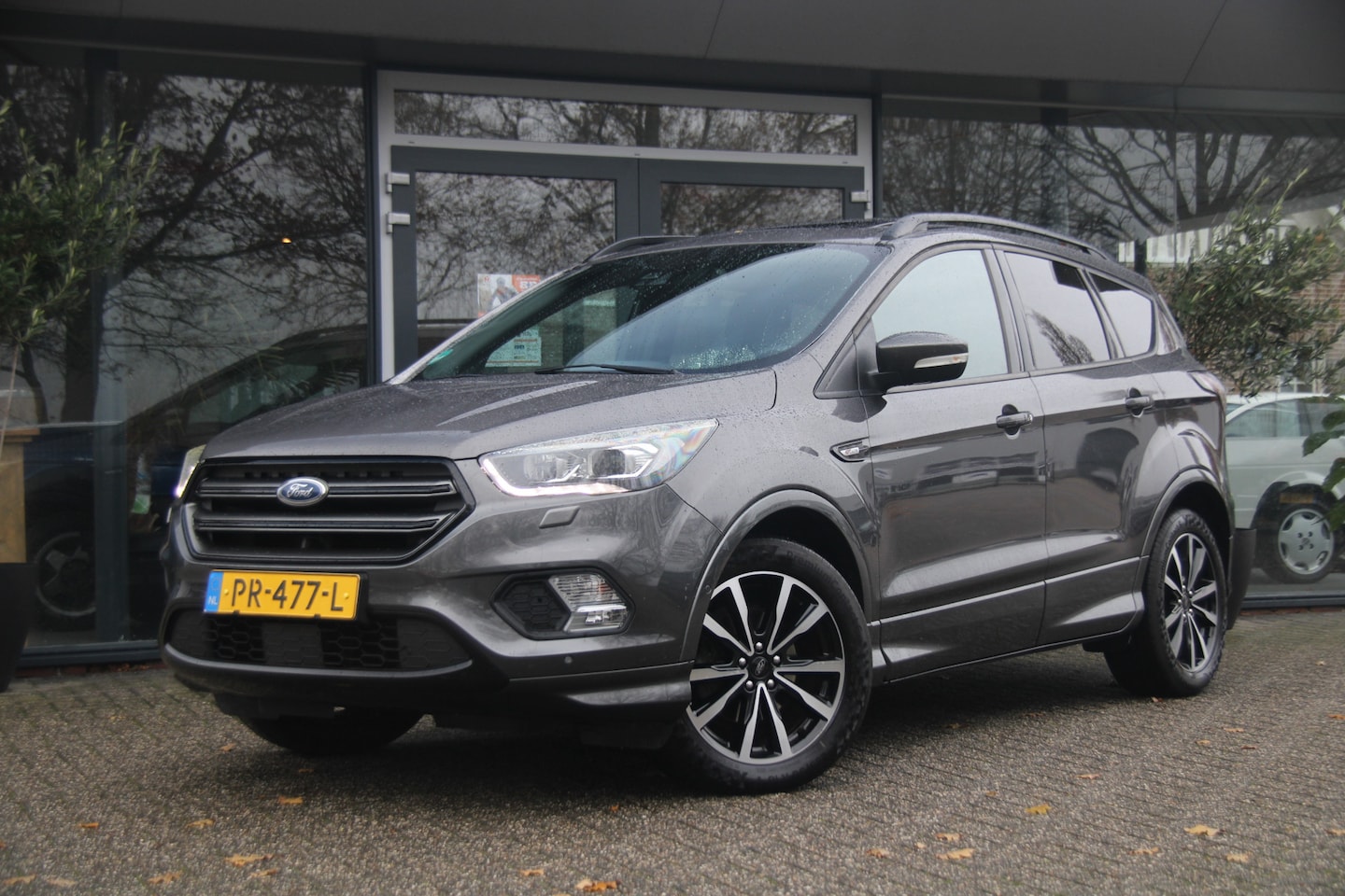 Ford Kuga - 1.5 EcoBoost ST Line | LED | Pano | Winterpakket | Camera | Org. NL | - AutoWereld.nl