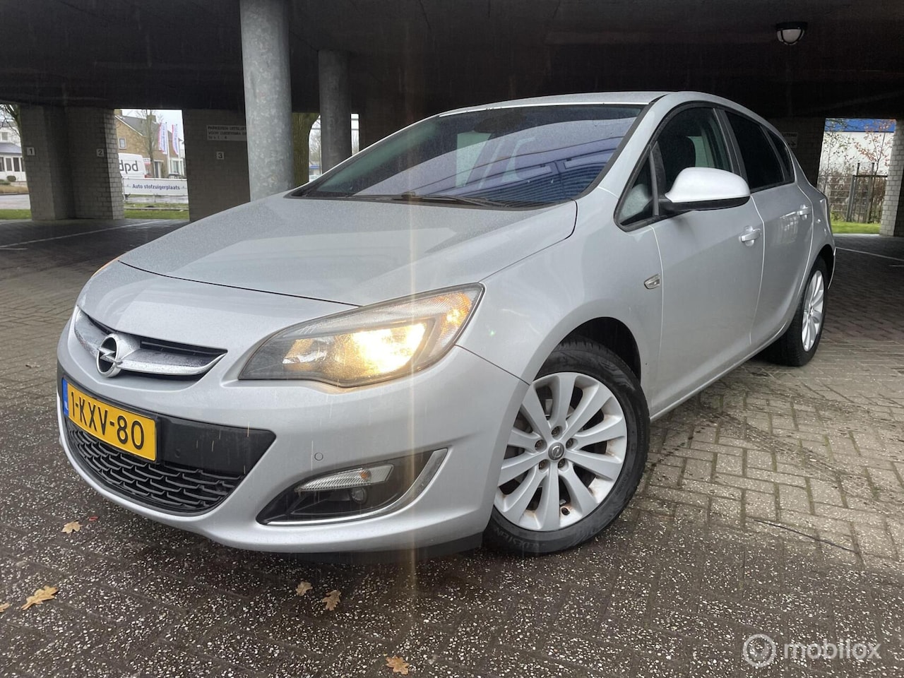 Opel Astra - 1.4 Turbo Design Edition 1.4 Turbo Design Edition - AutoWereld.nl