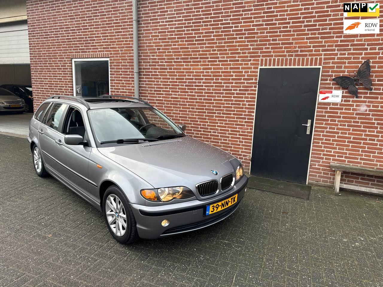 BMW 3-serie Touring - 325i Executive 325i Executive - AutoWereld.nl
