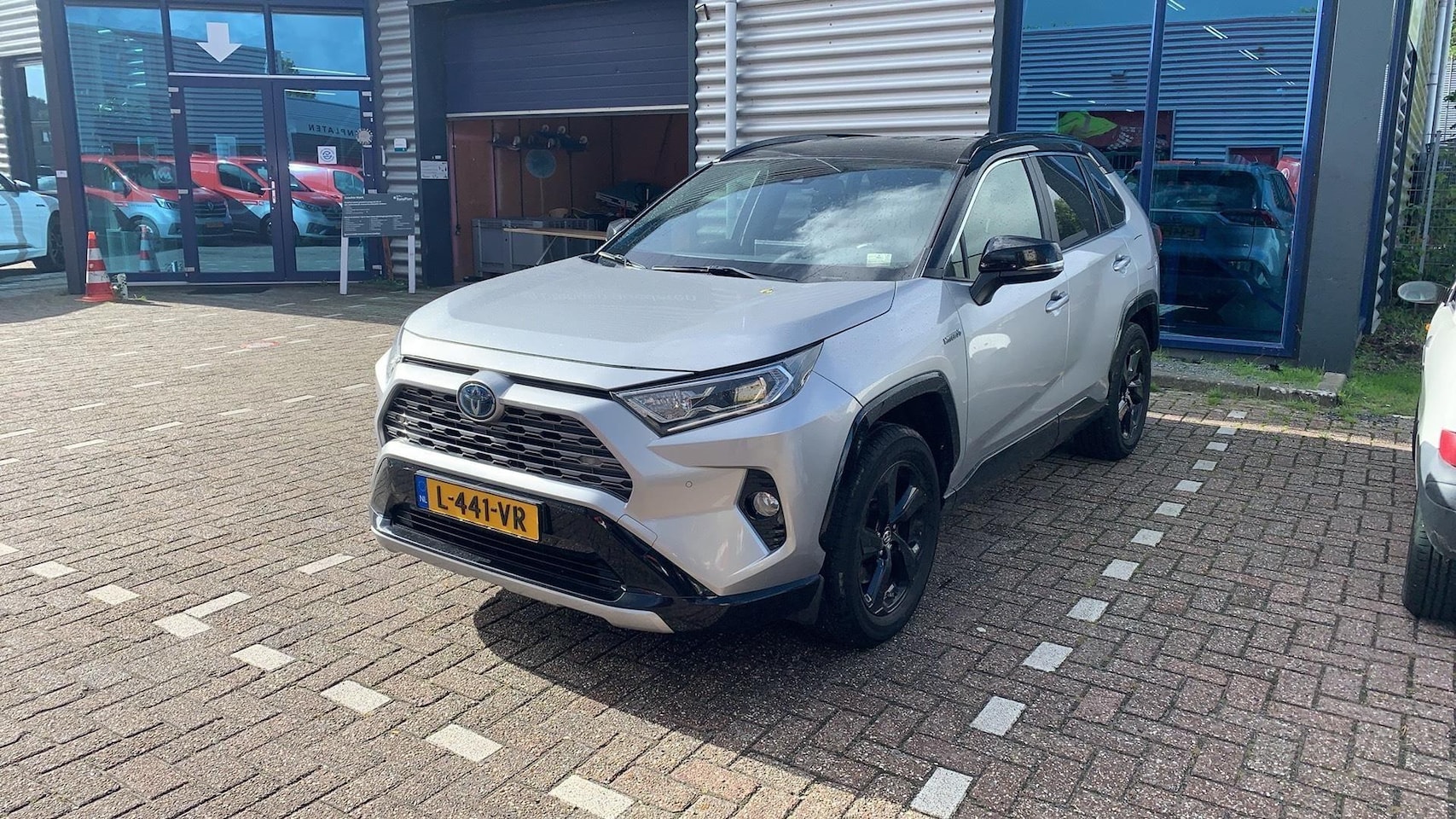 Toyota RAV4 - 2.5 Hybrid Bi-Tone 2.5 Hybrid Bi-Tone - AutoWereld.nl