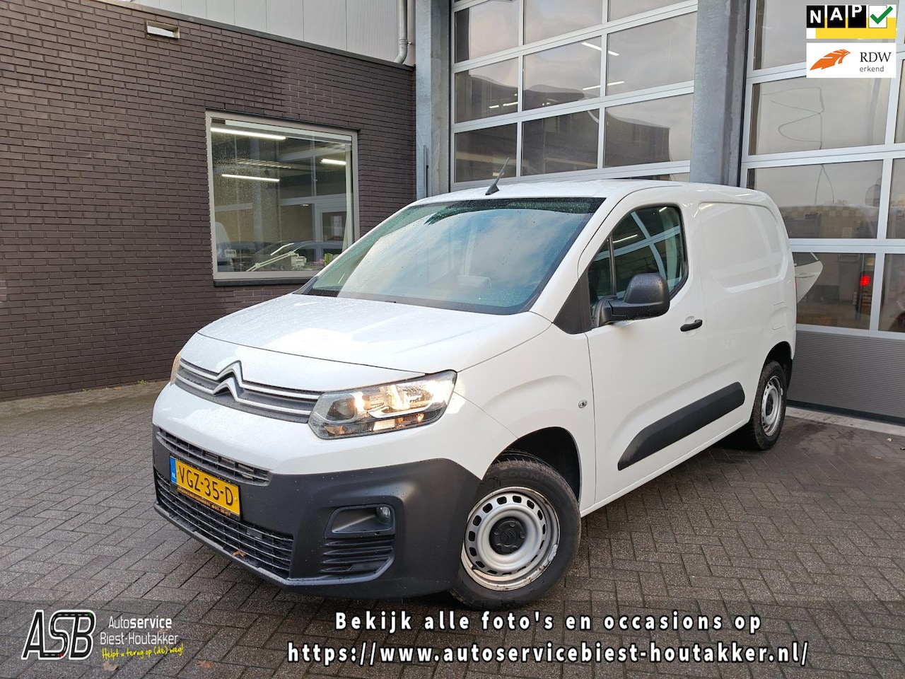 Citroën Berlingo - 1.2 PureTech Club | Benzine euro 6.3 | Carplay | Trekhaak | Airco | Navigatie | Parkeersen - AutoWereld.nl