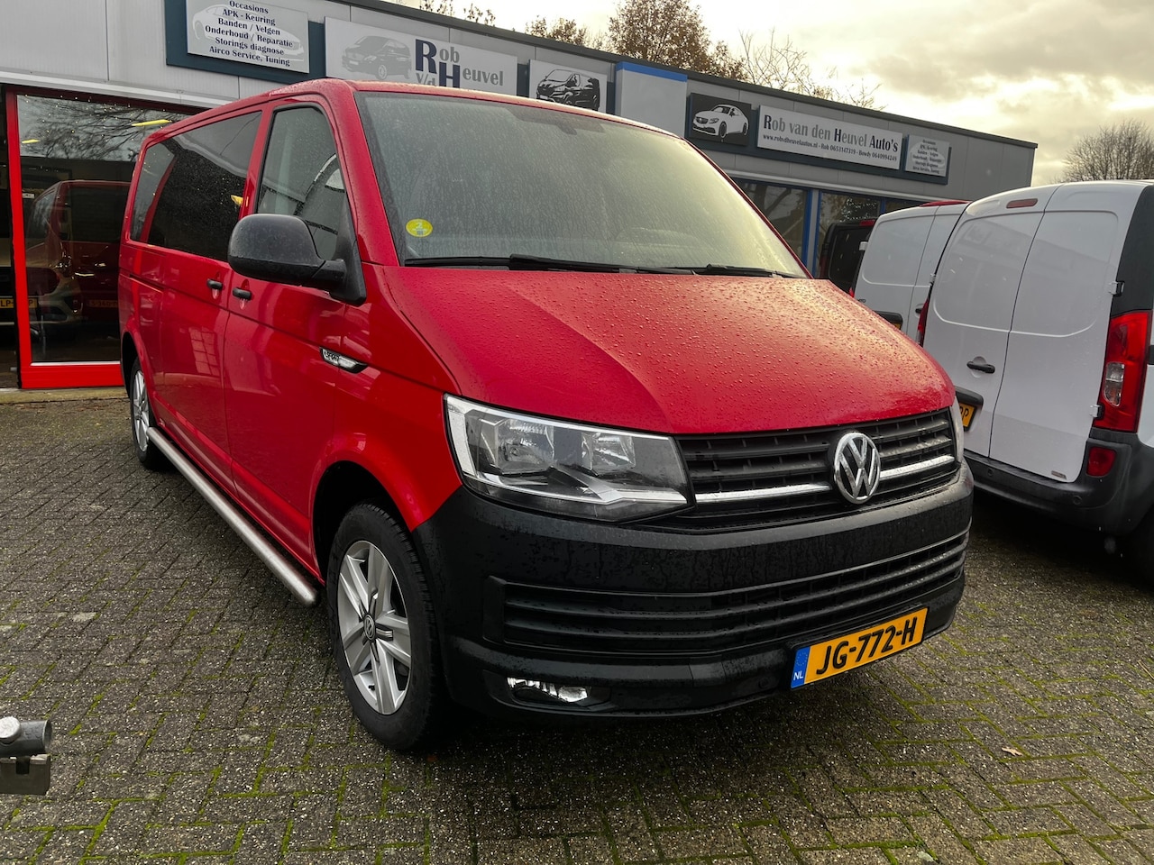 Volkswagen Transporter Kombi - 2.0 TDI L2H1 Highline AUT 8 PERSOONS - AutoWereld.nl