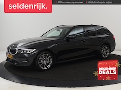 BMW 3-serie Touring - 330e Sport Line | Adaptive cruise | Stoelverwarming | Sportstoelen | Carplay | Sfeerverlic