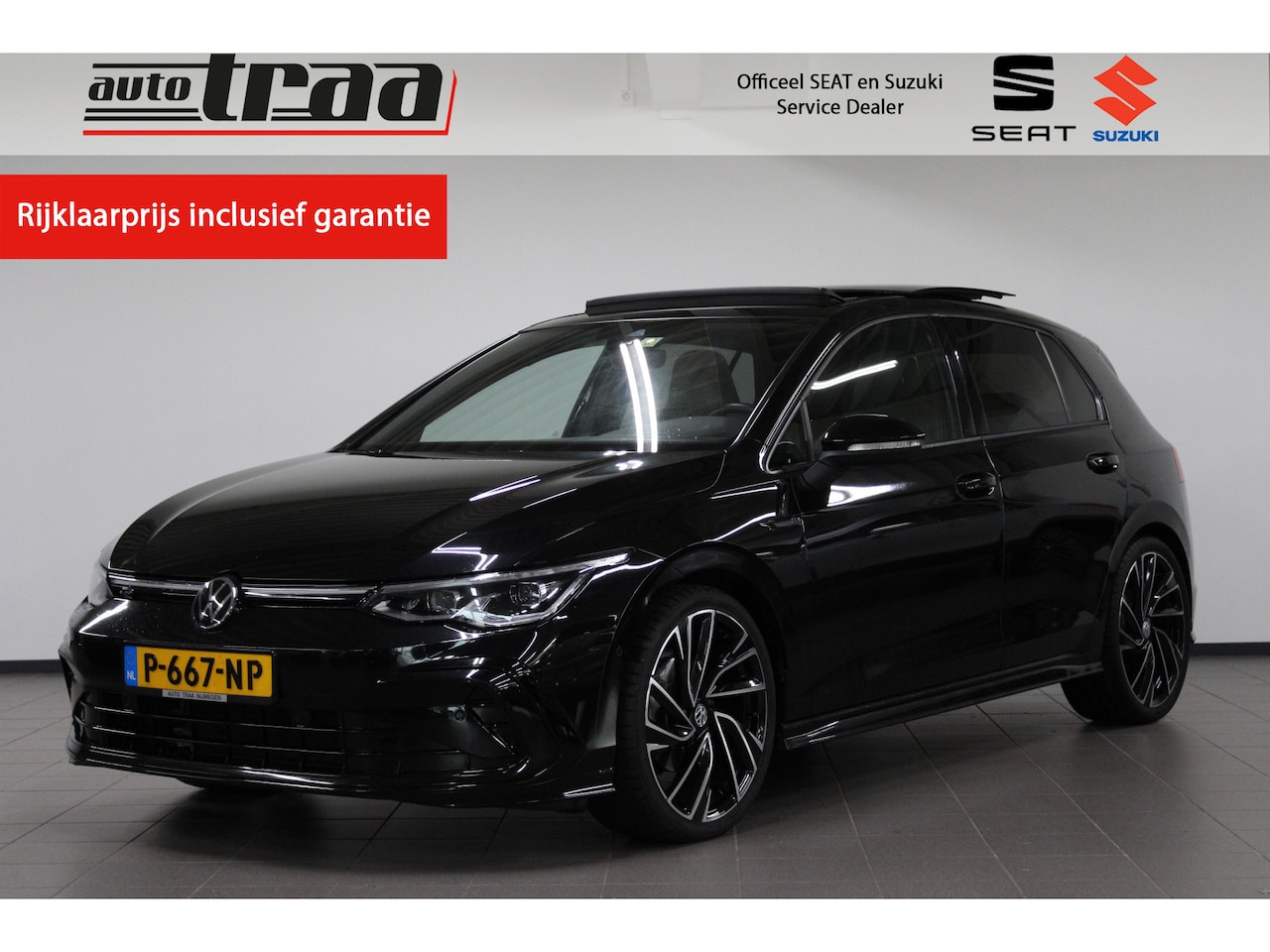 Volkswagen Golf - 1.5 eTSI R-Line / PANO. / IQ. LIGHT / 19'' LMV / CAMERA / - AutoWereld.nl