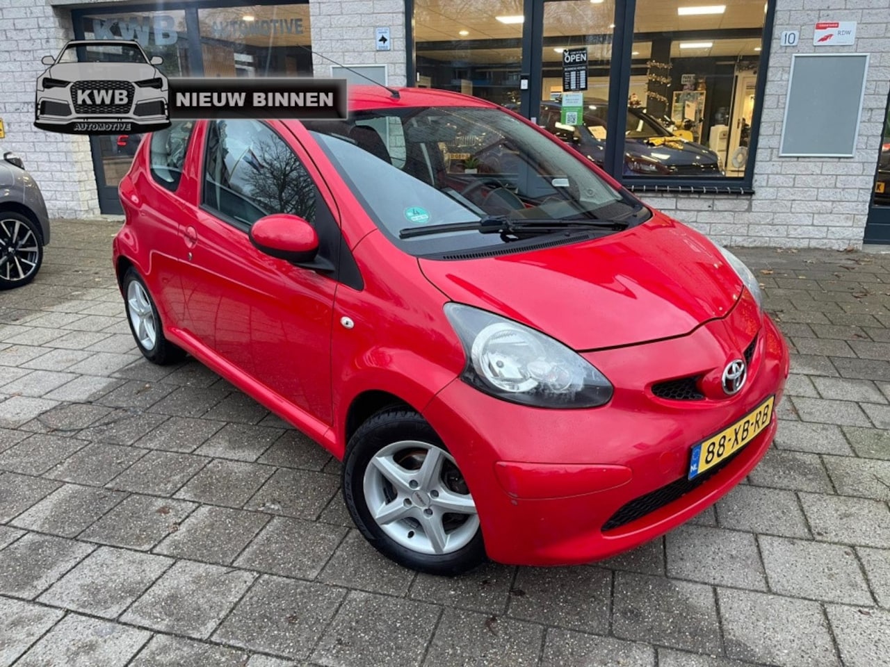 Toyota Aygo - 1.0-12V 3Drs Nieuwe apk Sportwielen NAP - AutoWereld.nl