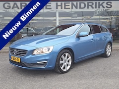 Volvo V60 - 2.0 T3 Momentum | Trekhaak 1600kg | Navi | Climate | Memory Seat | occasion