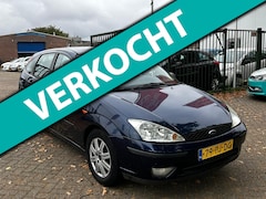 Ford Focus - 1.6-16V Futura NW APK Zeer netjes leerbekeleding airco elektrische ramen cv op afs