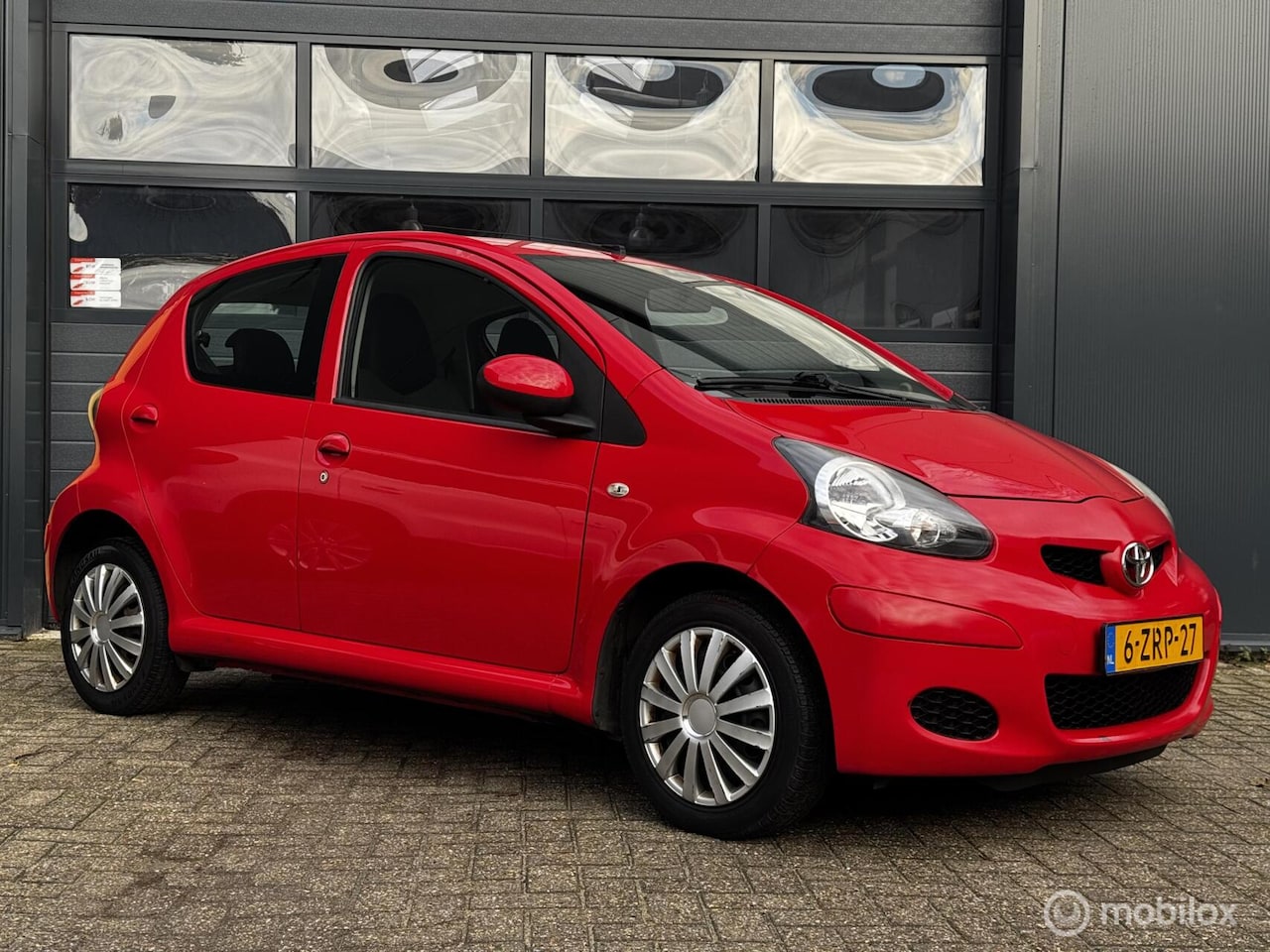 Toyota Aygo - 1.0-12V Access| 5 deurs | nieuwe apk | zuinig - AutoWereld.nl