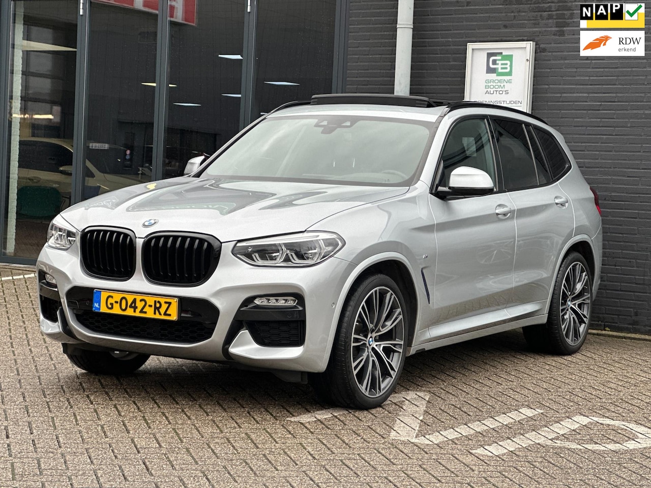 BMW X3 - XDrive20i High Executive Edition/PANO-DAK/LEDER/CAMERA/NL-AUTO NAP!! - AutoWereld.nl