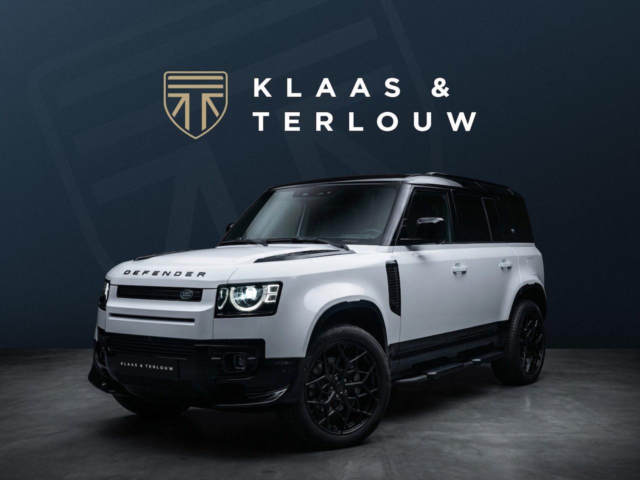 Land Rover Defender 110 - 2.0 P300e X-Dynamic HSE HNP € 132650 | 22 Inch Urban Velgen - AutoWereld.nl