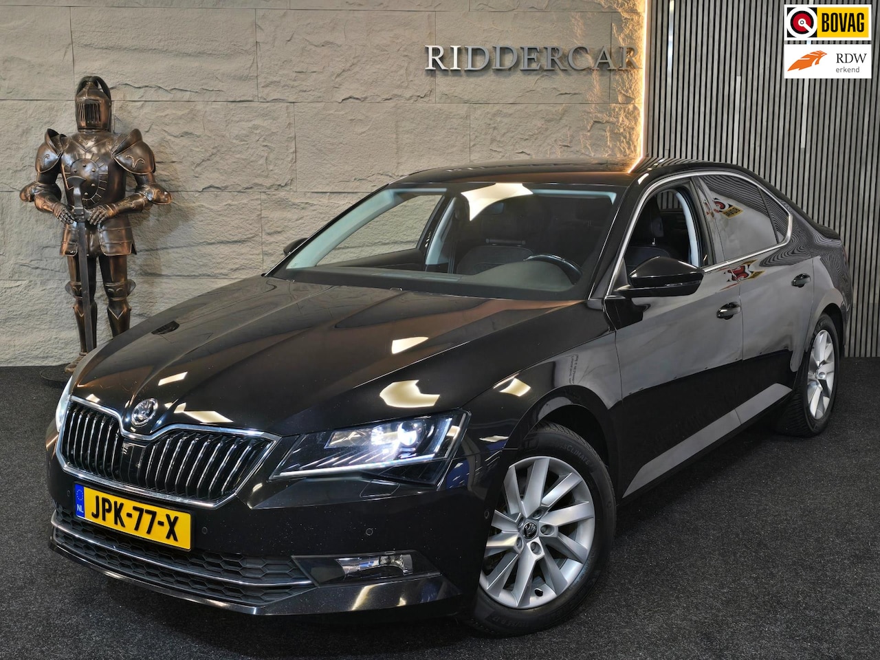 Skoda Superb - 1.6 TDI Greenline Comfort Business|GARANTIE|NAP|1E EIG|ELEK STOELEN - AutoWereld.nl