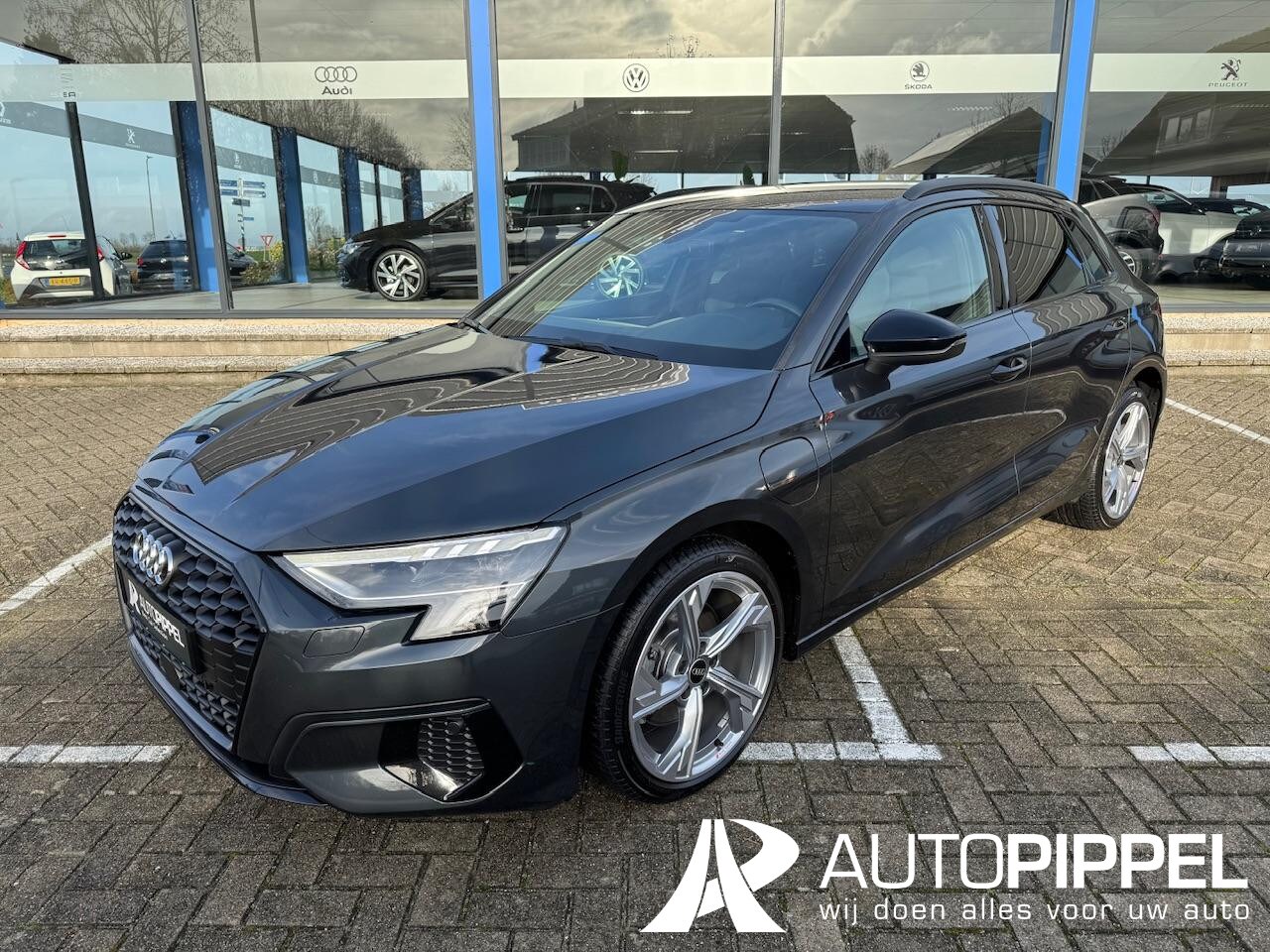 Audi A3 Sportback - 40 TFSI e Advanced Hybride | S-line | LED | LMV 18" | App Carplay | Navi | ACC - AutoWereld.nl