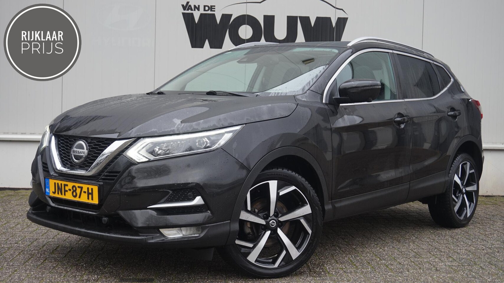 Nissan Qashqai - 1.3 DIG-T Premium Edition Automaat Panoramadak | Elektr Stoelverst. | Lederen bekleding - AutoWereld.nl