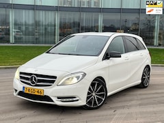 Mercedes-Benz B-klasse - 180 AMG PAKKET NAP LED