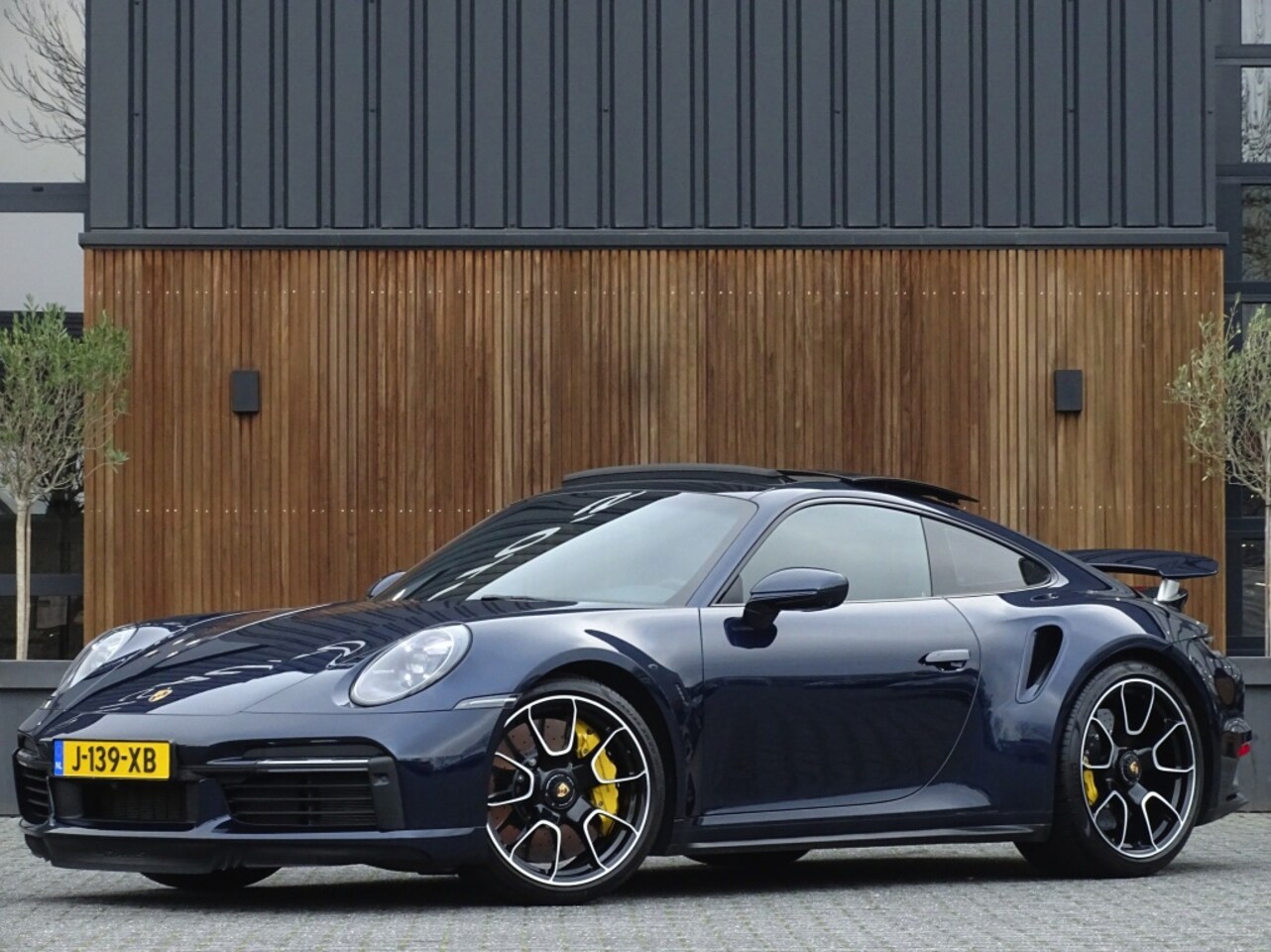 Porsche 911 - 3.8 Turbo S 651PK / X-sight / lift / keramisch / PPF / *NAP* - AutoWereld.nl