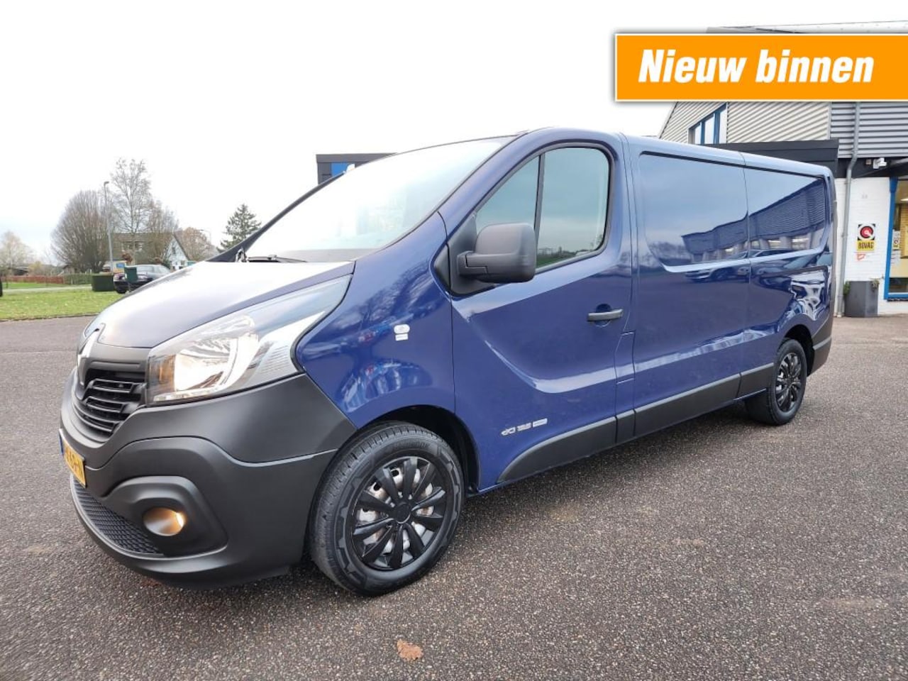 Renault Trafic - 1.6 dCi T29 L2H1 Luxe Energy 1.6 DCI T29 1215PK L2H1 Luxe Energy, Airco, Trekhaak, Navi, Cruise, Bijrijdersbank - AutoWereld.nl