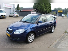 Skoda Fabia Combi - 1.6-16V AMBIENTE
