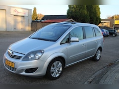Opel Zafira - Zafira 1.8 Cosmo (2011)