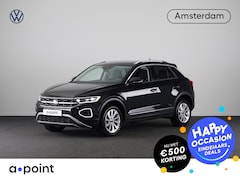 Volkswagen T-Roc - 1.5 TSI Style 150 PK DSG | Private lease vanaf € 584, - pm | Trekhaak afneembaar | Navigat