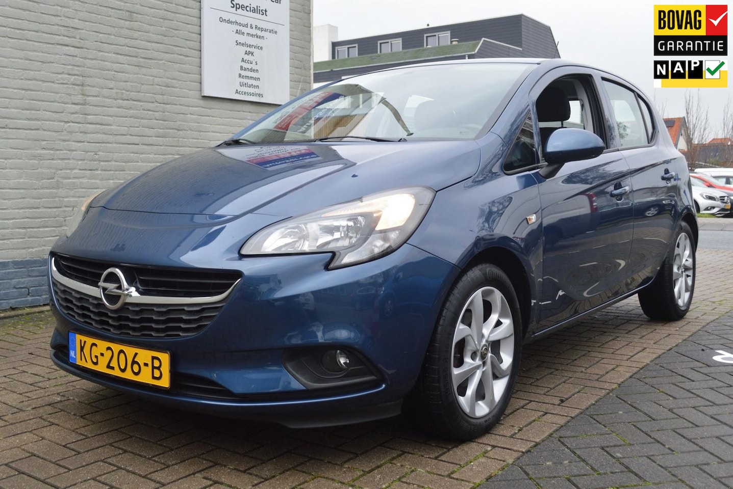 Opel Corsa - 1.4 Edition / BOVAG RIJKLAARPRIJS - AutoWereld.nl