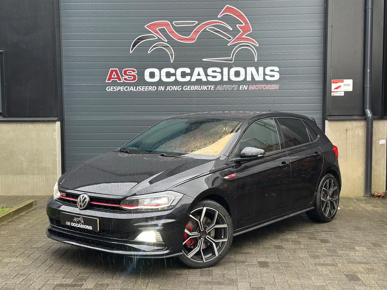 Volkswagen Polo - 2.0 TSI GTI - CarPlay - BLINDSPOT - Digitaal - AutoWereld.nl