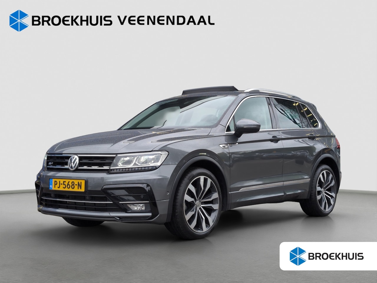 Volkswagen Tiguan - 1.4 TSI Highline R-Line | Pano | Virtual Cockpit | Leder | Adap. Cruise | Camera - AutoWereld.nl