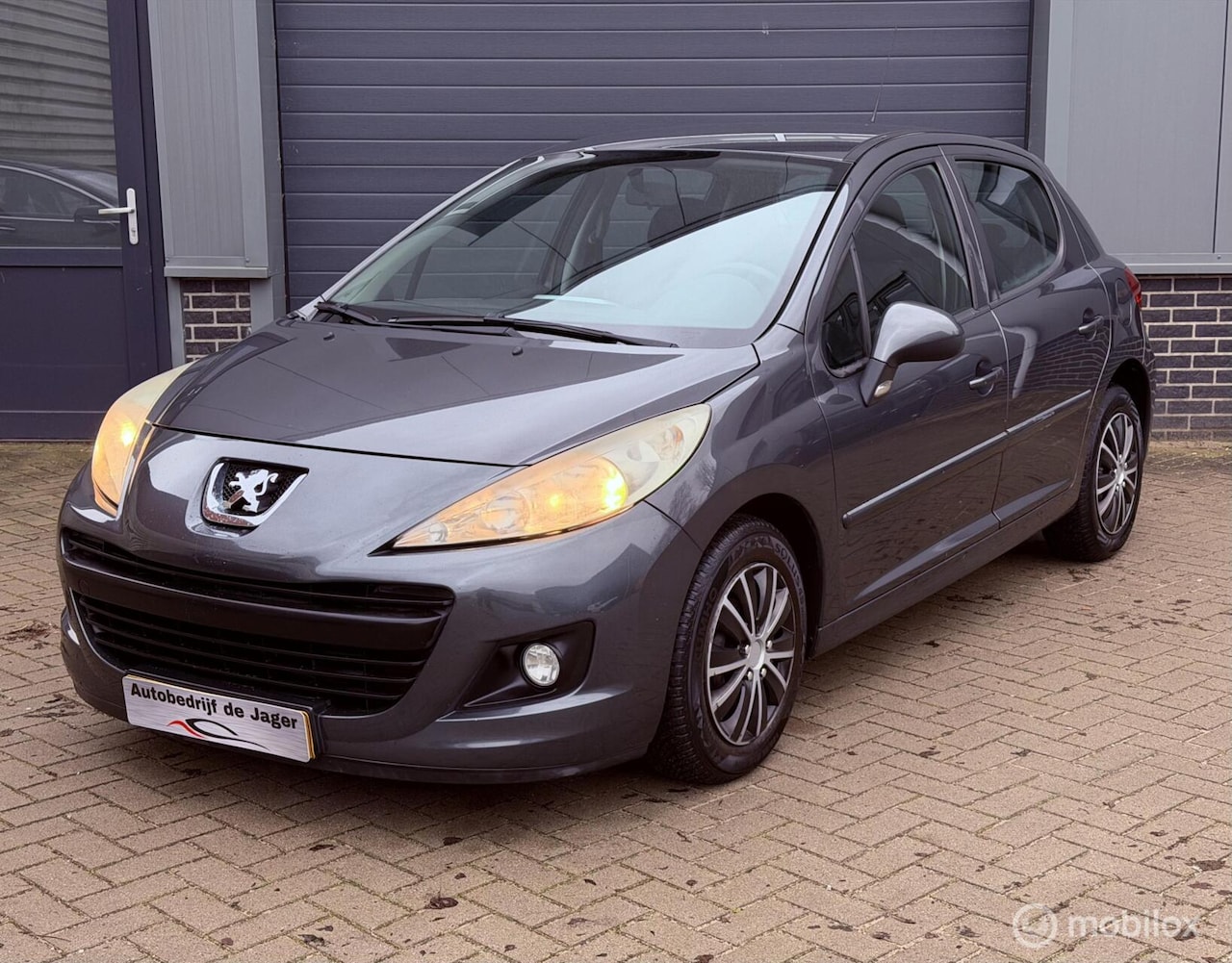 Peugeot 207 - 1.4 VTi/ AIRCO/ TREKHAAK/ APK/ O. HISTORIE - AutoWereld.nl