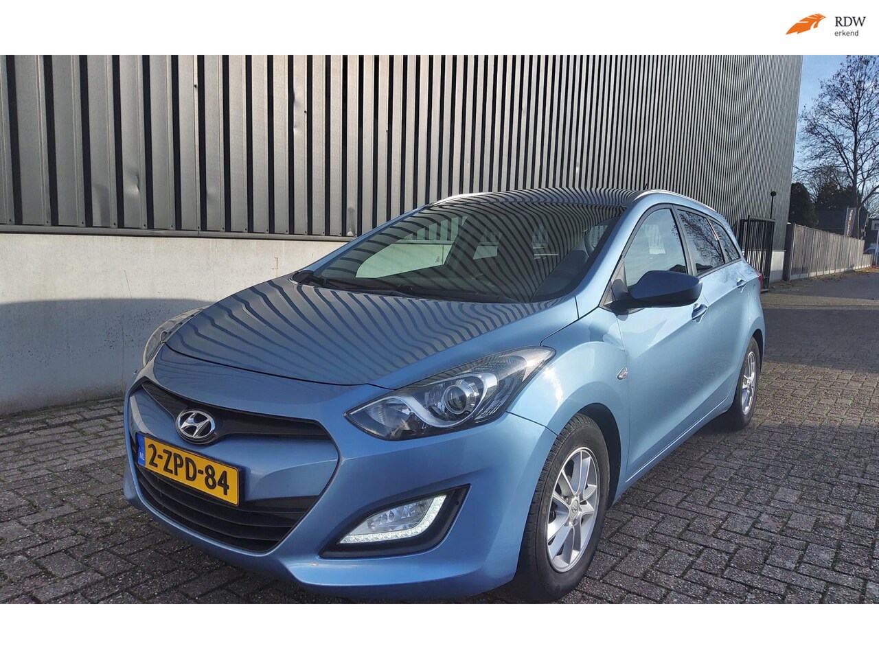 Hyundai i30 Wagon - 1.6 GDI i-Motion|Cruise-Bluetooth-PDC|NAP® - AutoWereld.nl