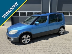Skoda Roomster - 1.6-16V Scout PANO Airco APK