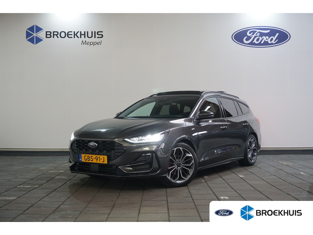 Ford Focus Wagon - 1.0 EcoBoost Hybrid ST Line X Automaat | Achteruitrijcamera | Cruise control adaptief met - AutoWereld.nl