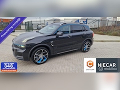 Lynk & Co 01 - 1.5 PHEV NAVI/PANO/360° camera